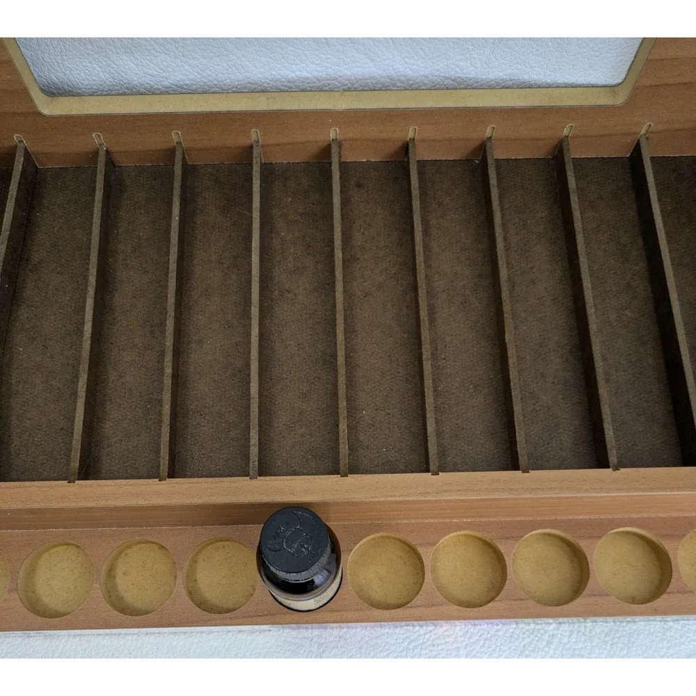 Essential Oil Display Storage Composite Wood Shelf 15